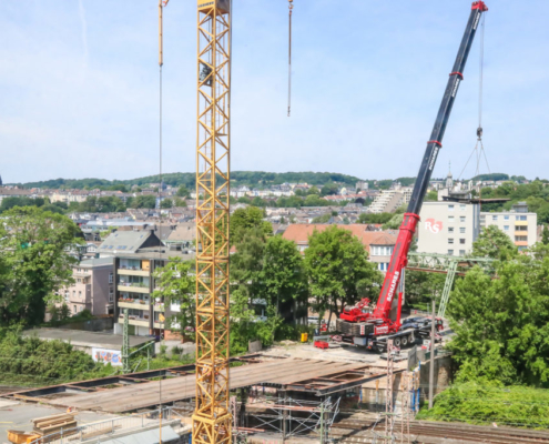 kran mieten, Schares, Schwertransporte, NRW, Bocholt Essen, Goch, Willich, Ruhrgebiet kran, mobilkran