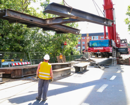 kran mieten, Schares, Schwertransporte, NRW, Bocholt Essen, Goch, Willich, Ruhrgebiet kran, mobilkran