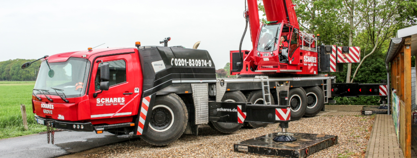 Grove GMK 5250L Kran Autokrane Schares Kraneinsatz Tierheim Wesel mit Tiefbett- und Semitiefladerkombinationen
