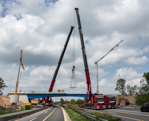 Autokrane Schares Brückenbau Einsatz zwei LTM 1500 Emmerich Krane Liebherr 500 to