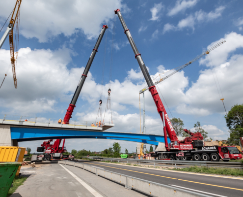 Autokrane Schares Brückenbau Einsatz zwei LTM 1500 Emmerich Krane Liebherr 500 to