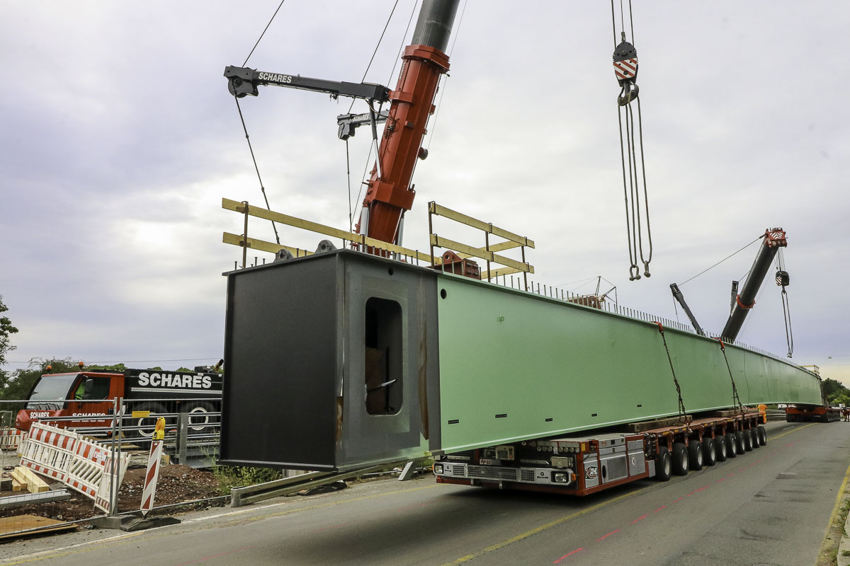 Brückenbau Bergkamen Autokrane Schares 500 Tonner Liebherr Brückenträger Mobilkrane mieten Bauprojekt