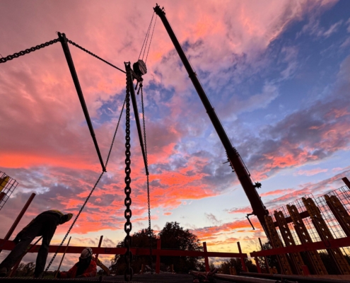 IMG_0445 Autokrane Schares, Kraneinsatz A3 Emmerich, Schnellbaubrücke A3, 100-Tonnen-Fertigteilträger, Liebherr LTM 1650-8.1, Schwerlastkran Einsatz, HEITKAMP Unternehmensgruppe, Brückenbau Kranarbeiten, Sperrpause Autobahn, Mobilkran 650 Tonnen