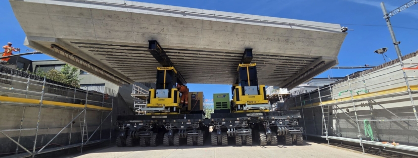 Jackupsystem, JS250, Enerpac, SPMT, Cometto MSPE, Schwerlasttechnik