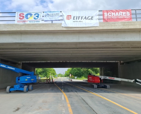 Brückeneinschub, SPMT, Schwerlasttransport, Überbaumontage, Autobahn A1, Autokrane Schares, SQ3, Infrastrukturprojekt