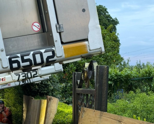 Brückeneinschub, Brückenbau, Krefeld, Autokrane Schares, Schwerlastlogistik, Schwertransport, SPMT, Cometto MSPE, Liebherr LTM 1230-5.1, Liebherr LTM 1650-8.1, Kraneinsatz, Einheben, Einfahren, Rahmenbauwerk, Infrastruktur, Heavy Load, Projektlogistik, Engineering, Brückenmontage, One-Stop-Shop, Mobilkran, Spezialtransport, Großkran, Fertigteilmontage, Verschubtechnik
