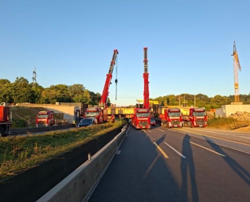A4 Frechen, Brückenbau, Brückenüberbau, Überbaueinbau, Brückeneinhub, Tandemhub, Mobilkran, Liebherr LTM 1650-8.1, Liebherr LTM 1150-5.3, SPMT, Schwerlasttransport, Schwerlasthub, Autokrane Schares, Infrastruktur, Sperrpause, Brückenmontage, Projektlogistik, Kranengineering, Baustraße, Verschubtechnik, Großkran, Kranlogistik, Brückenprojekt, Heavy Lift, Straßenbau